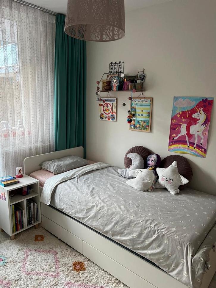 Bedframe met onderbed en opberger (IKEA), Huis en Inrichting, Slaapkamer | Bedden, Zo goed als nieuw, Eenpersoons, 90 cm, Hout