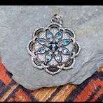 Zirkonia Blauwe Lotus Hanger, Overige merken, Nieuw, Ophalen of Verzenden, 1 bedel