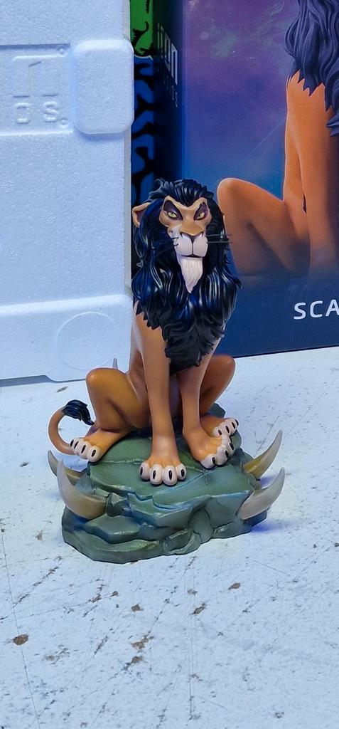 Iron studios Scar,Lion King,Disney,Neca,Sideshow., Verzamelen, Poppetjes en Figuurtjes, Zo goed als nieuw, Ophalen of Verzenden