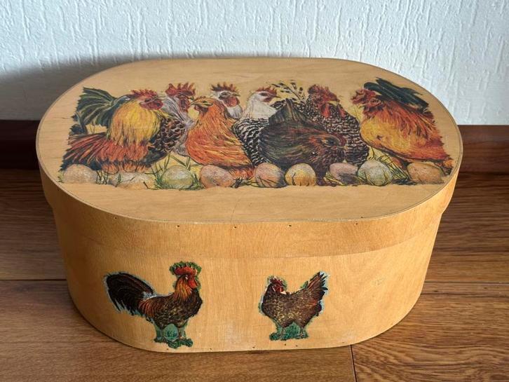 Leuke houten voorraadbox met kippen., Huis en Inrichting, Woonaccessoires | Dienbladen, Zo goed als nieuw, Hout, Rechthoekig, Ophalen of Verzenden