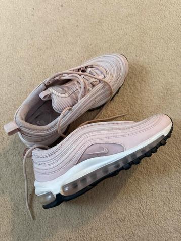 Nike Sneakers - roze - 38,5 Zo goed als nieuw! beschikbaar voor biedingen