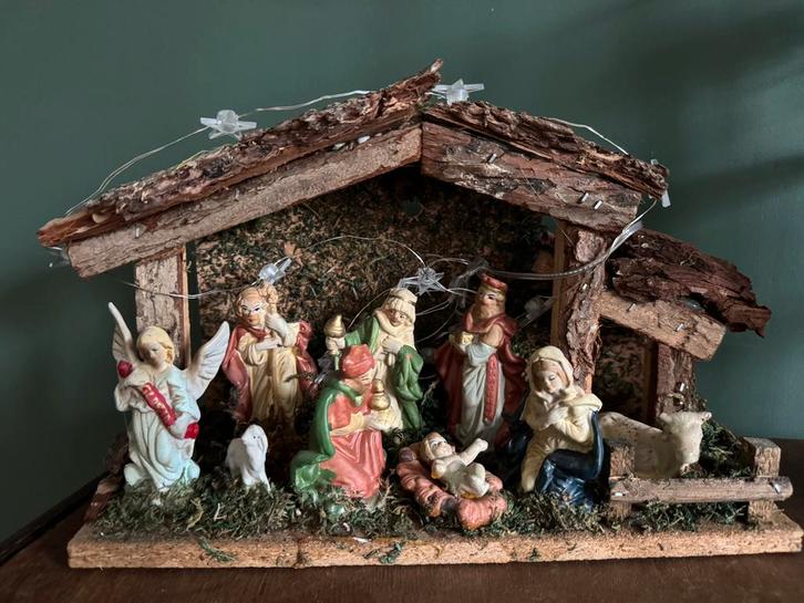 Kerststal met verlichting, Diversen, Kerst, Ophalen of Verzenden