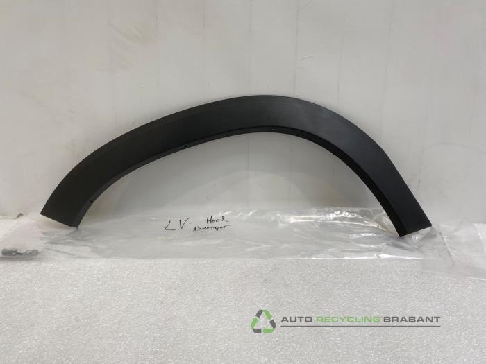 Spatbordverbreder van een Dacia Duster, Dacia, Gebruikt, -, -