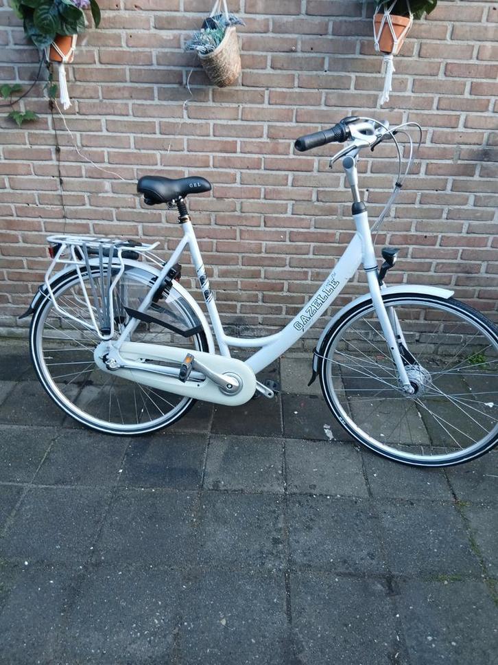 Gazelle esprit 28inch Framemaat 61cm, Fietsen en Brommers, Fietsen | Dames | Damesfietsen, Zo goed als nieuw, Gazelle, Versnellingen