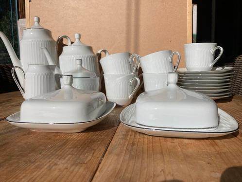 9 delig Koffie/ thee service, Antiek en Kunst, Antiek | Servies compleet, Ophalen