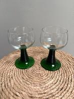 ZGAN 2 vintage Roemer glazen met groene voet, Antiek en Kunst, Ophalen of Verzenden