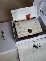 Christian Dior Diorama Flap Bag leer Medium. Originel, Ophalen of Verzenden, Zo goed als nieuw, Wit, Schoudertasje