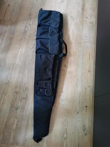 Foudraal met opbergvakken 130cm  beschikbaar voor biedingen