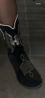 Mooie zwarte cowboylaarzen merk hip maat 36, Kleding | Dames, Schoenen, Ophalen of Verzenden, Zo goed als nieuw, Zwart, Hoge laarzen