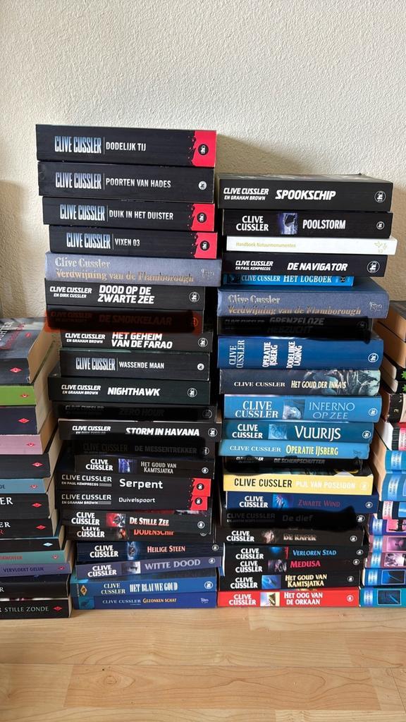Grote Clive Cussler boekenserie – 40+ spannende thrillers!, Boeken, Partijen en Verzamelingen, Zo goed als nieuw, Ophalen of Verzenden