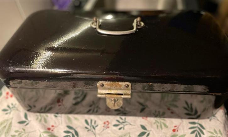 Vintage Metalen brood Koffer, Huis en Inrichting, Woonaccessoires | Kisten, Gebruikt, Minder dan 50 cm, Metaal, Ophalen