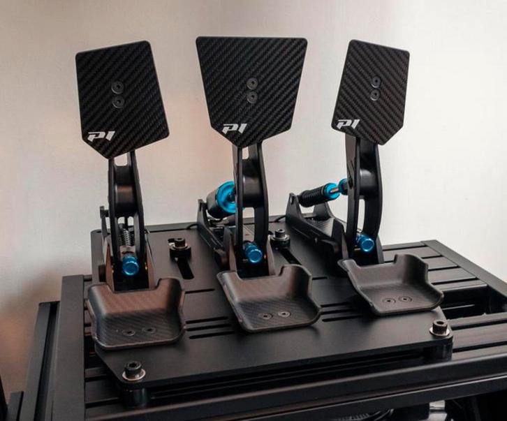 P1Sim Mistral Pedalen, Base Plate & Carbon Heel Rests, Computers en Software, Joysticks, Zo goed als nieuw, Ophalen