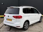Volkswagen Touran 1.4 TSI Highline ACC|AUTOMAAT|PANO, Euro 6, 4 cilinders, 150 pk, Wit