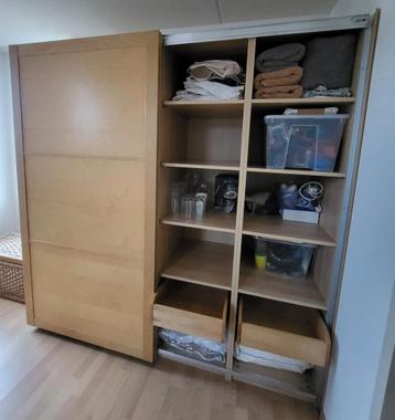 PAX Kledingkast