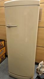 Retro koelkast, Ophalen