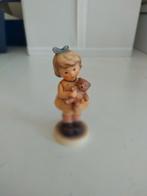 Hummel Beeldje 2049/A - Meisje met Teddybeer, Ophalen of Verzenden
