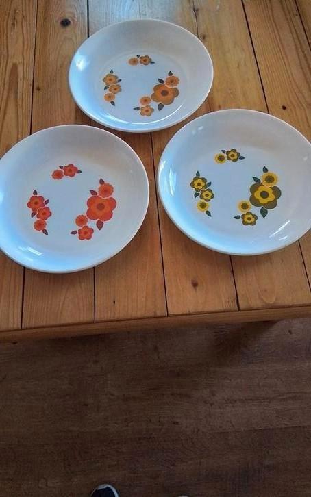 💐3 DIEPE BORDEN ARCOPAL LOTUS ZELDZAAM, Antiek en Kunst, Antiek | Servies los, Ophalen of Verzenden