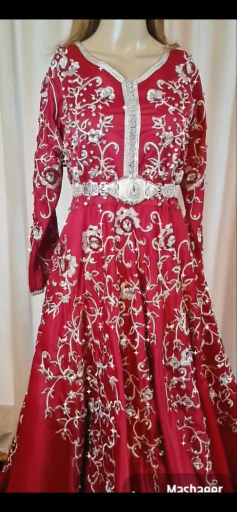 Marokkaanse Jurk, Kleding | Dames, Jurken, Zo goed als nieuw, Maat 38/40 (M), Rood, Onder de knie, Ophalen of Verzenden