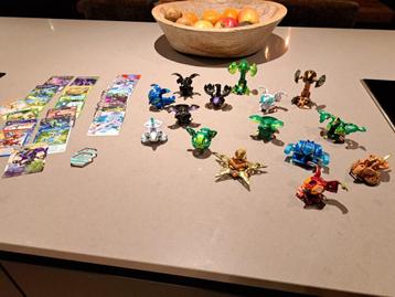 15 Bakugan Evolutions met kaarten  beschikbaar voor biedingen