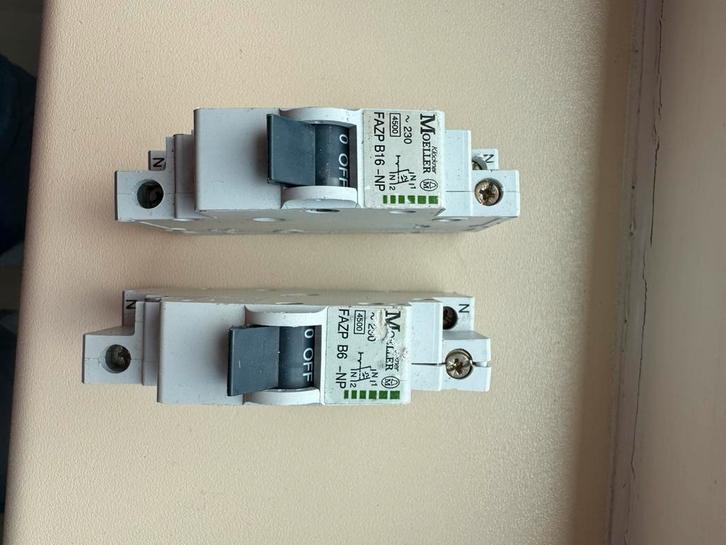 Installatie automaten  Moeller FAZ – B6 & B16, Hobby en Vrije tijd, Elektronica-componenten, Gebruikt, Ophalen of Verzenden