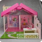 Barbiehuis, Kinderen en Baby's, Speelgoed | Poppenhuizen, Ophalen of Verzenden, Gebruikt, Poppenhuis