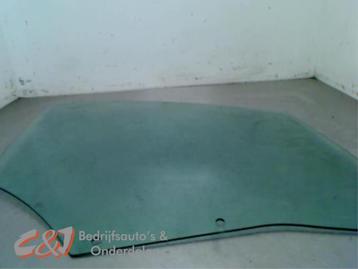 Portierruit 2Deurs rechts van een Peugeot Partner beschikbaar voor biedingen