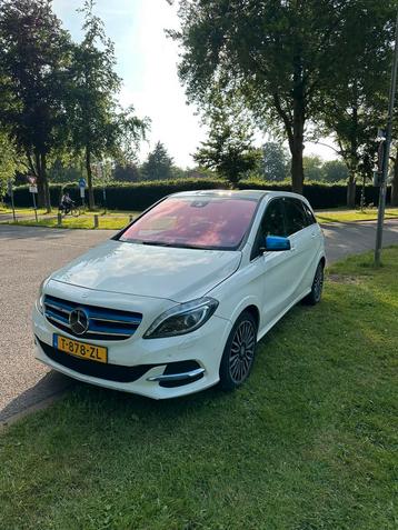 Mercedes-Benz B-Klasse volledig elektrisch 2016 beschikbaar voor biedingen