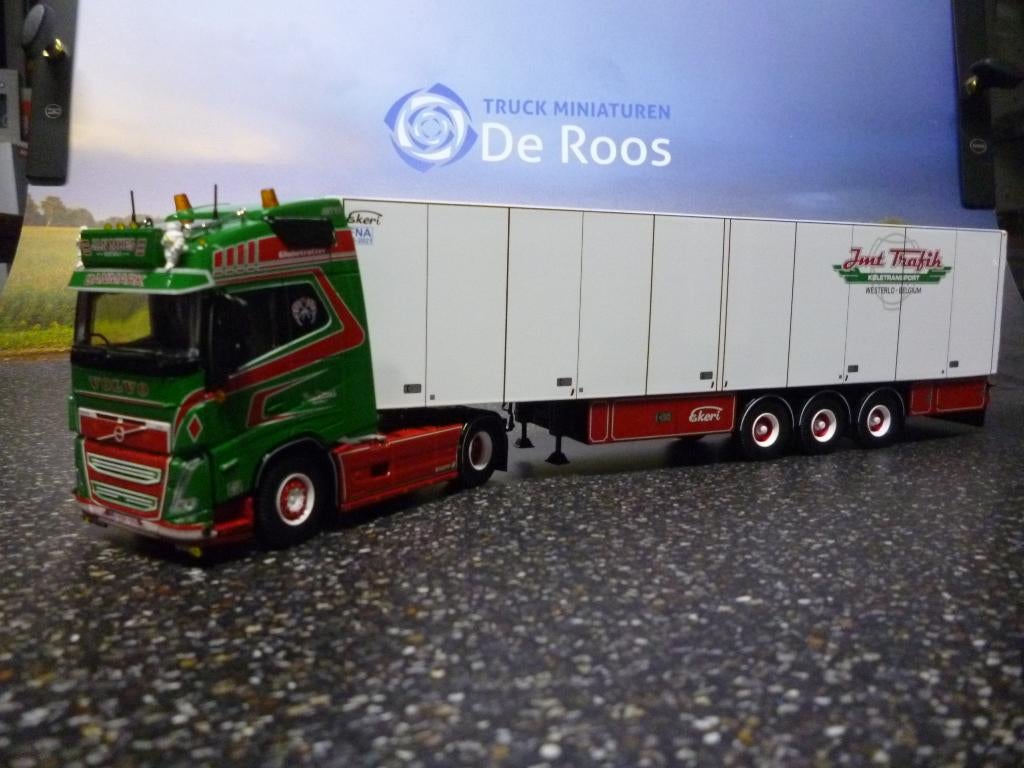 Tekno Volvo FH5 Jan Mues met certificaat, Hobby en Vrije tijd, Modelauto's | 1:50, Ophalen of Verzenden, Nieuw, Bus of Vrachtwagen