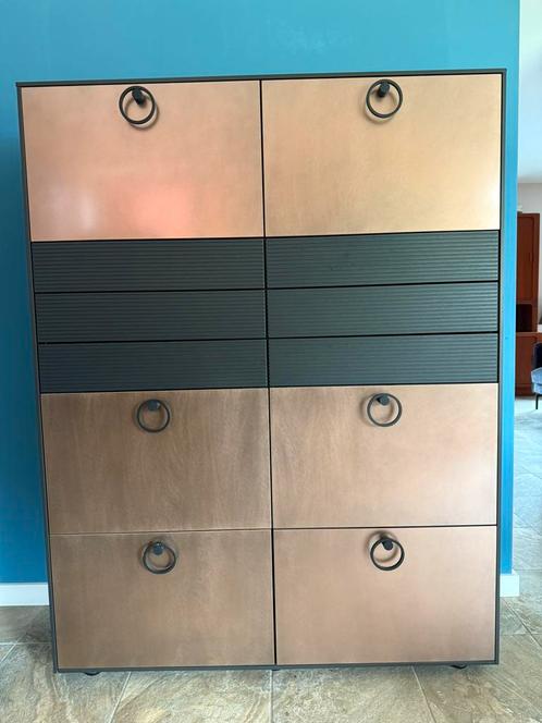 Hoge Kast highboard opbergkast servieskast Koper kleur, Huis en Inrichting, Kasten | Wandmeubels, Zo goed als nieuw, Minder dan 150 cm