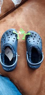 Onpaar Crocs maat 41/42 en maat 37/38, Kleding | Heren, Schoenen, Nieuw, Ophalen of Verzenden