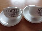 Cadeau? Als nieuw: set van 2 Kop& Schotel COFFEE Riverdale, Ophalen, Zo goed als nieuw, Overige stijlen, Kop(pen) en/of Schotel(s)