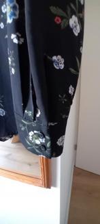 Bloemetjes Blouse - Zwart - Maat 40, Ophalen of Verzenden, Zo goed als nieuw, Maat 38/40 (M), Zwart