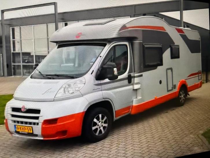 Burstner Ixeo   4 slaapplaatsen hefbed, Caravans en Kamperen, Campers, Particulier, tot en met 4, Half-integraal, Bürstner, Fiat