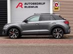 Volkswagen T-Roc 1.5 TSI R-Line Pano/IQ.Light/Keyless/Camera, Auto's, Volkswagen, 12 maanden, 1258 kg, 4 cilinders, Alcantara