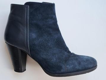 Lamica jeansblauwe suede/leer enkellaars, hoge hak en rits beschikbaar voor biedingen