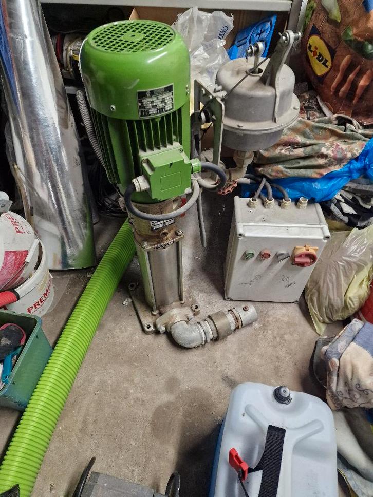 Grondwaterpomp centrifugaalpomp rovatti 380v incl schakelkas, Tuin en Terras, Waterpompen, Ophalen