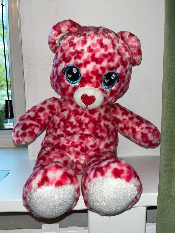 Roze build-a-bear + 2 outfits, Verzamelen, Beren en Cherished Teddies, Zo goed als nieuw, Stoffen beer, Overige merken, Ophalen