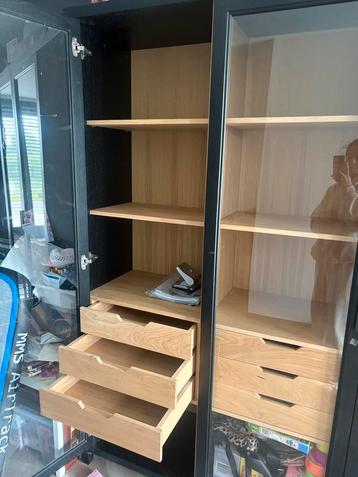 Goossens kast beschikbaar voor biedingen