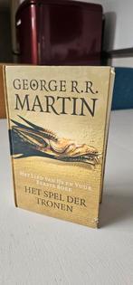 George R.R. Martin - Het spel der tronen, Boeken, Ophalen of Verzenden, Zo goed als nieuw, George R.R. Martin