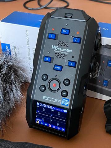 Zoom H6essential with original warranty + bag + windjammer beschikbaar voor biedingen