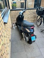 Piaggio zip 2016 4t, Fietsen en Brommers, Scooters | Piaggio, Ophalen, Gebruikt, Maximaal 45 km/u, Zip