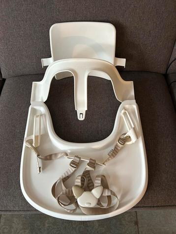 Stokke Babyset Compleet - Eetblad, Harnas & Kussen beschikbaar voor biedingen