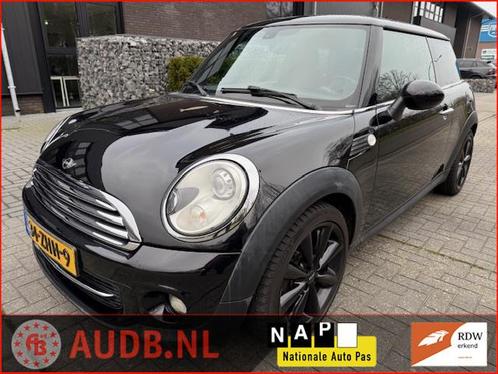 Mini Mini 1.6 Cooper Chili | NAVIGATIE| HALF LEER | 17 INCH|, Auto's, Mini, Bedrijf, Te koop, Cooper, ABS, Airbags, Airconditioning
