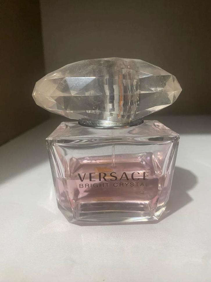 Versace Bright Crystal Parfum - 100ml, Sieraden, Tassen en Uiterlijk, Uiterlijk | Parfum, Zo goed als nieuw, Ophalen of Verzenden