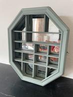 Groen houten vitrinekastje, Huis en Inrichting, Kasten | Vitrinekasten, Ophalen, 50 tot 100 cm, Minder dan 100 cm, 25 tot 50 cm