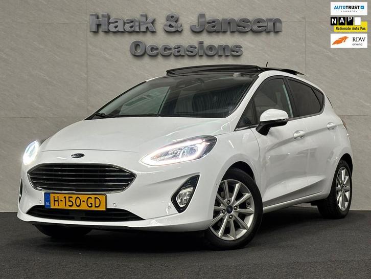 Ford Fiesta 1.0 EcoBoost Titanium - Automaat - Pano - NAP, Auto's, Ford, Bedrijf, Te koop, Fiësta, ABS, Achteruitrijcamera, Adaptive Cruise Control