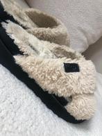 UGG maat 40, UGG, Beige, Ophalen of Verzenden, Sneakers of Gympen