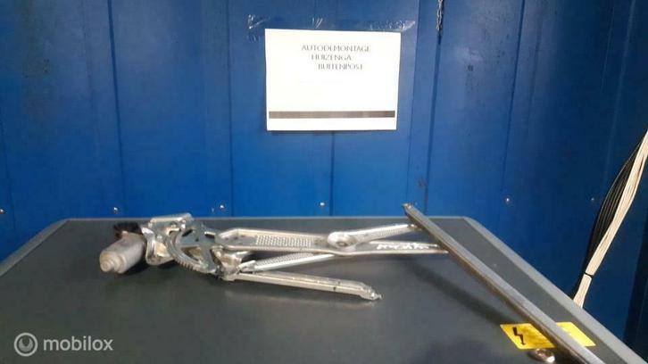 Raammechaniek Toyota Yaris, Auto-onderdelen, Ruiten en Toebehoren, Gebruikt, Ophalen of Verzenden