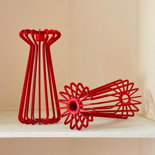 vintage KANDELAAR Ehlen Johansson nineties rood metaal retro, Huis en Inrichting, Woonaccessoires | Kandelaars en Kaarsen, Gebruikt