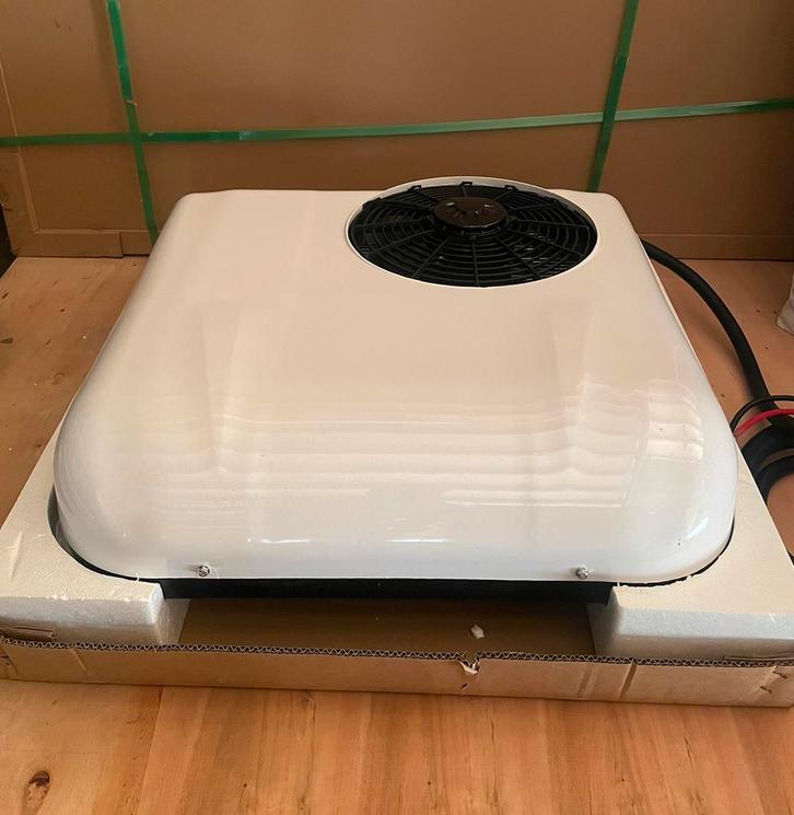 Dakairco 12V 2 jaar Garantie camper Tractor vrachtwagen boot, Watersport en Boten, Accessoires en Onderhoud, Zo goed als nieuw